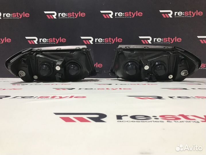 Фары Toyota Land Cruiser 100 1м T345