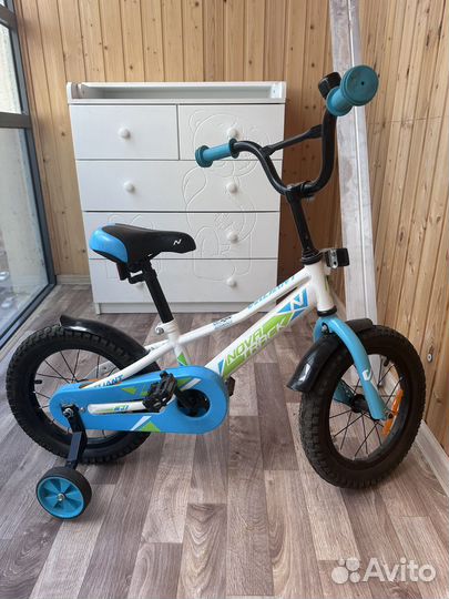 Велосипед четырехколесный