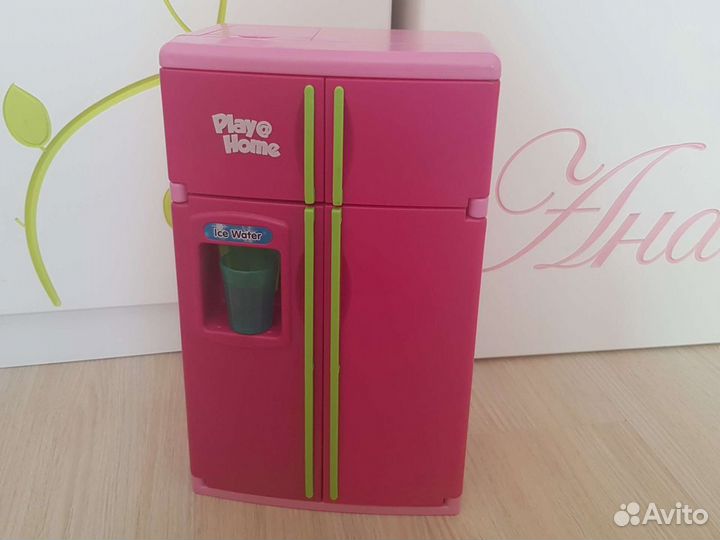 Холодильник для кукол