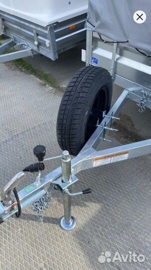 Кронштейн запасного колеса для прицепа