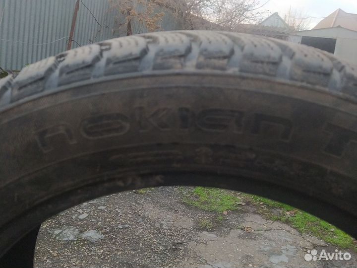 Nokian Tyres Hakkapeliitta R3 215/55 R17