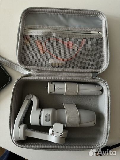 Стабилизатор Zhiyun smooth-Q4 SM117