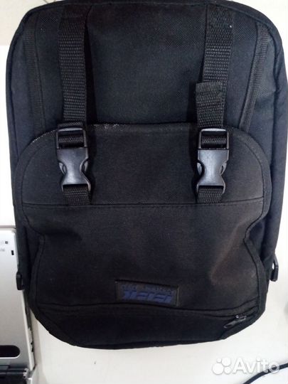 Портативный видеопроигрыватель BBK DL3103SI