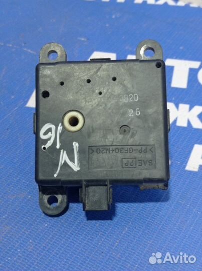 Моторчик заслонок отопителя Nissan Almera N16