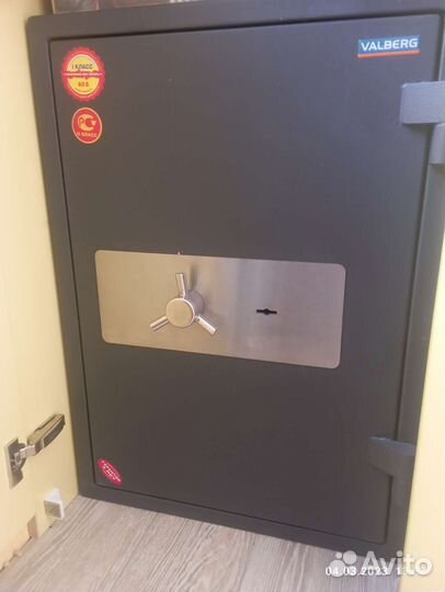 Сейф гарант евро 67т