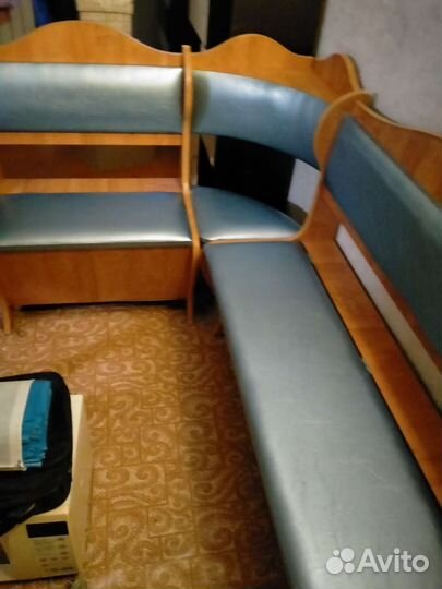 Кухонный гарнитур угловой бу