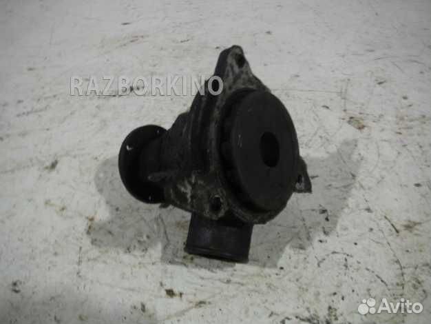 Помпа (насос водяной) BMW 3 E30