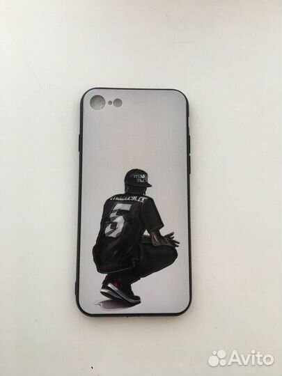 Чехол на iPhone 7