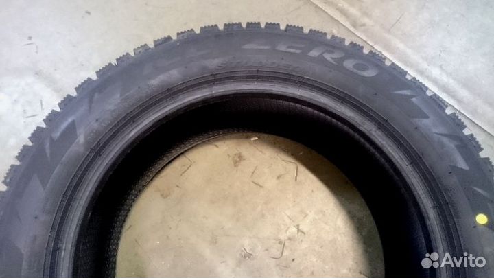 Pirelli Ice Zero 285/60 R18 116T