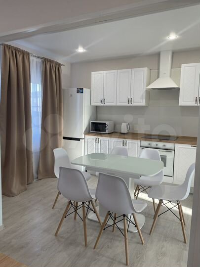 Дом 100 м² на участке 5 сот.