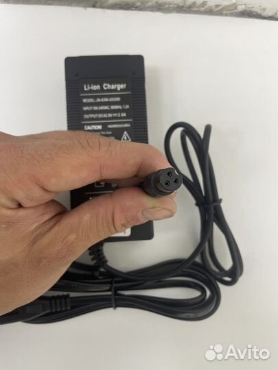 Зарядное устройство для гироскутера 42V 2A