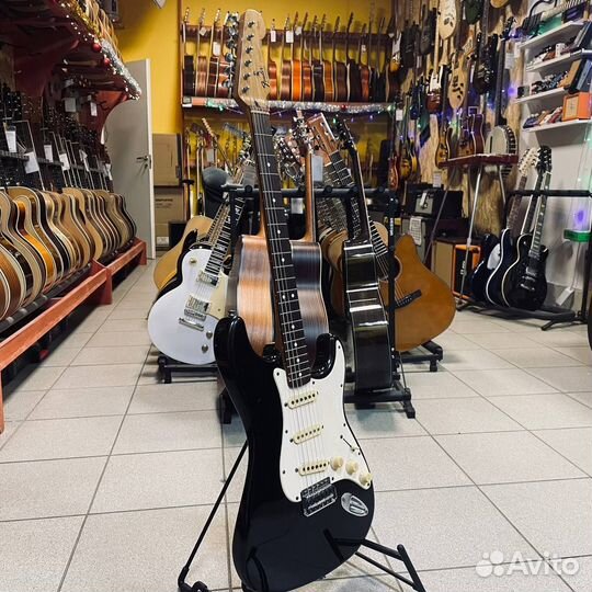 Электрогитара Fender Squier Series Stratocaster S