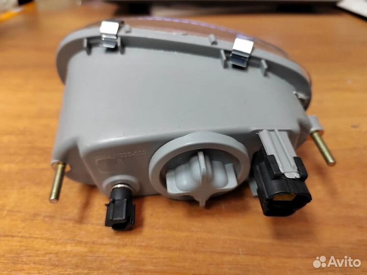 Фара противотуманная правая Lanos