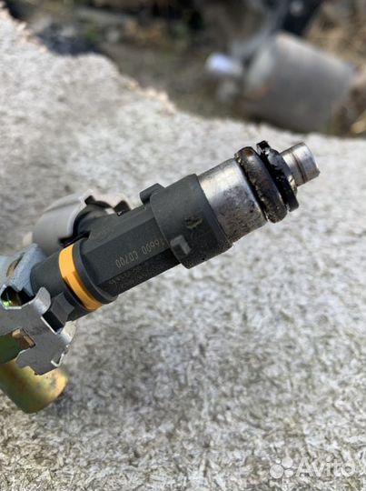 Топливная форсунка infinity m35 VQ35DE