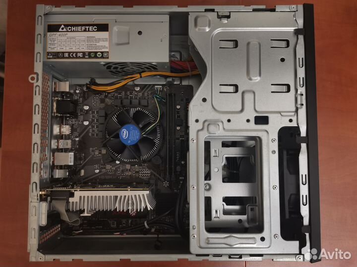 Intel core i3 10100f + материнская плата