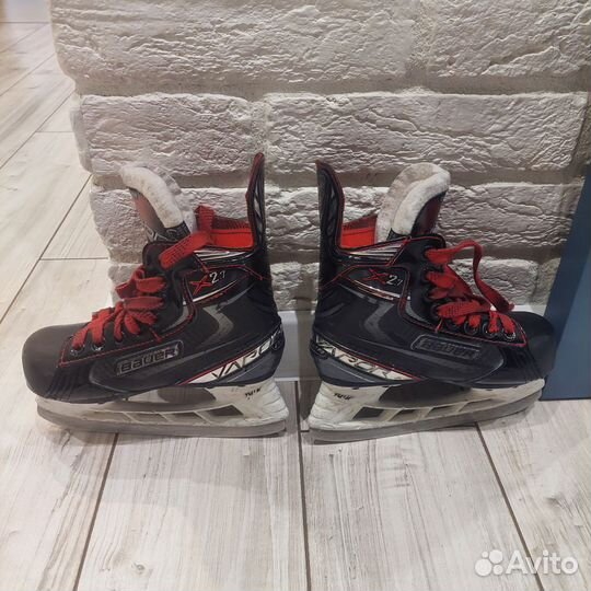 Хоккейные коньки bauer vapor Х2.7 31 размер yth12