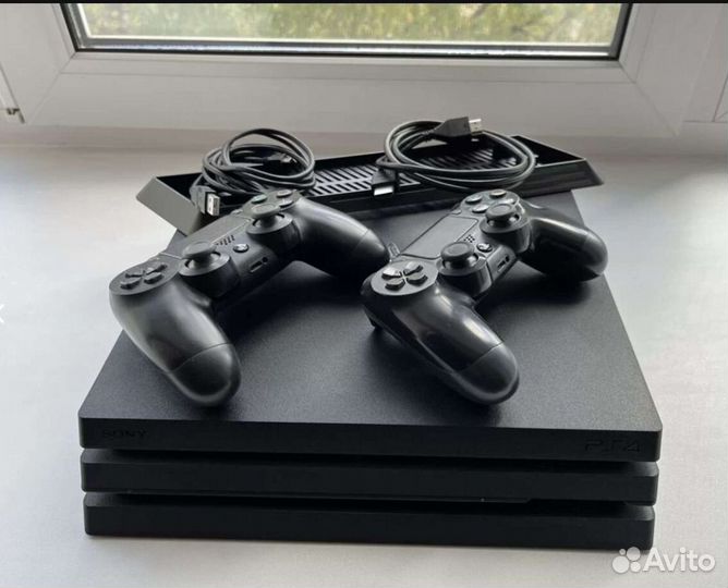 Sony playstation 4 PS4 pro 1tb с играми
