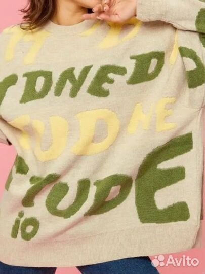 Свитер женский