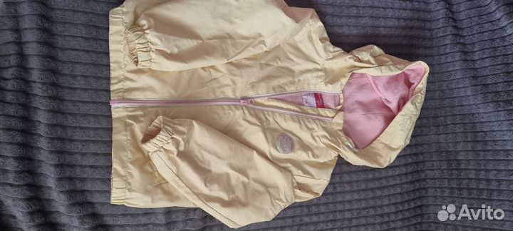 Ветровка для девочки 110