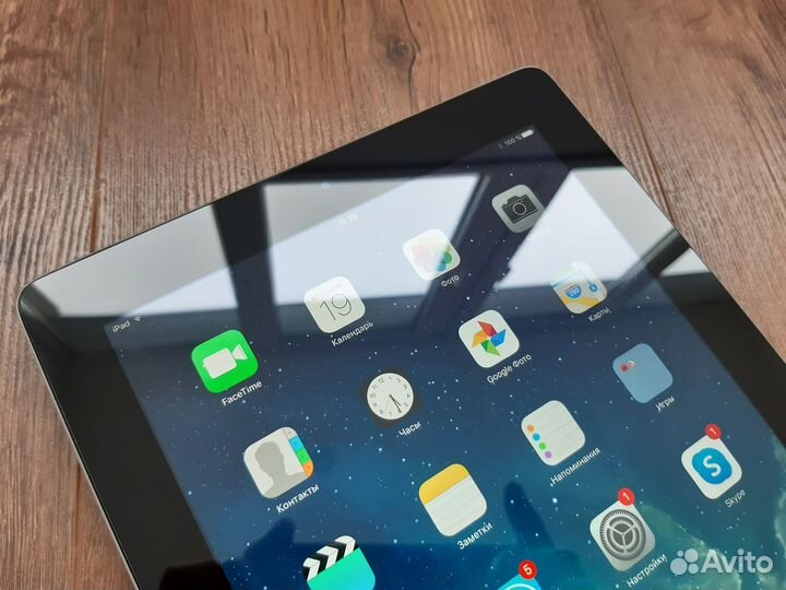iPad 4 A1458 16 гб Чёрный Wi-Fi
