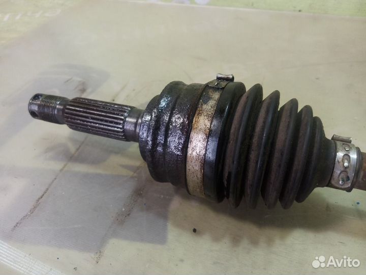 Ось привод шрус задний Mitsubishi Asx 1.8 4B10