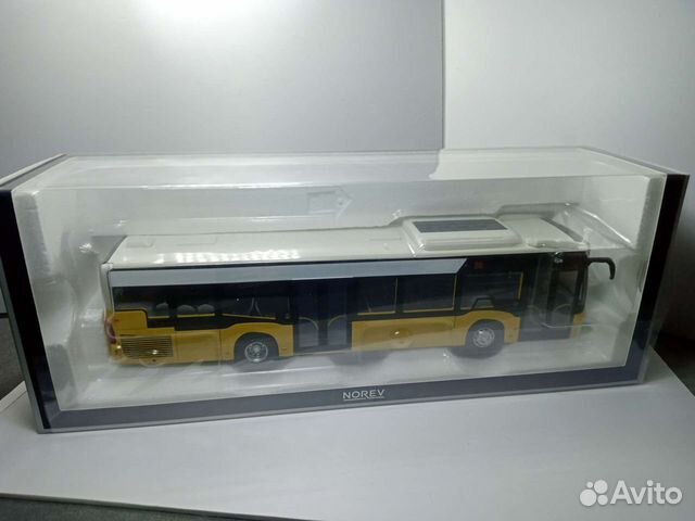 Модель автобуса Мерседес