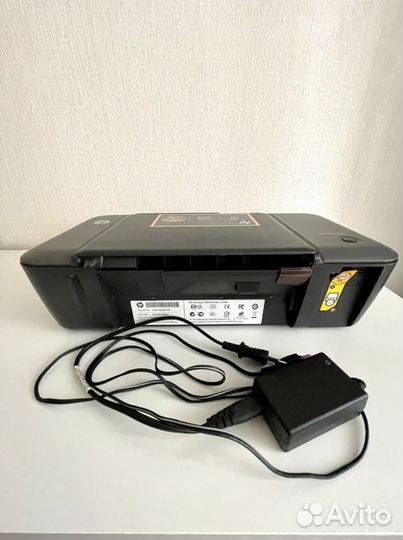 Принтер струйный HP Deskjet 1000 на запчасти