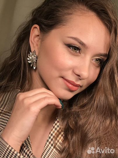 Прически/локоны/макияж