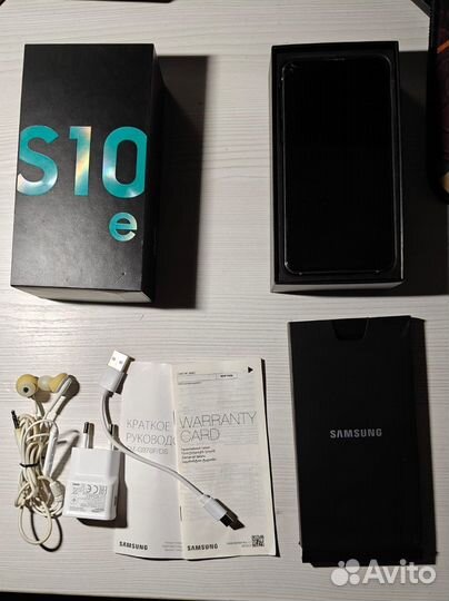 Samsung Galaxy S10e, 6/128 ГБ