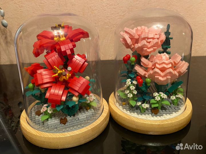 Цветы из конструктора в колбе