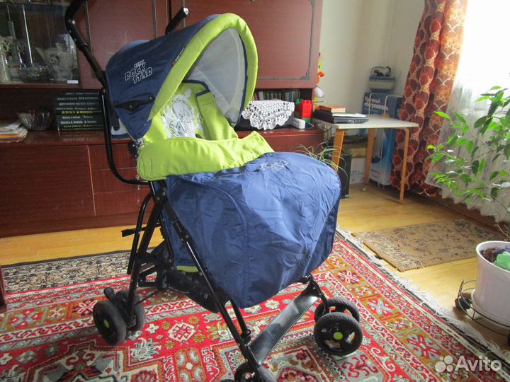 Коляска прогулочная