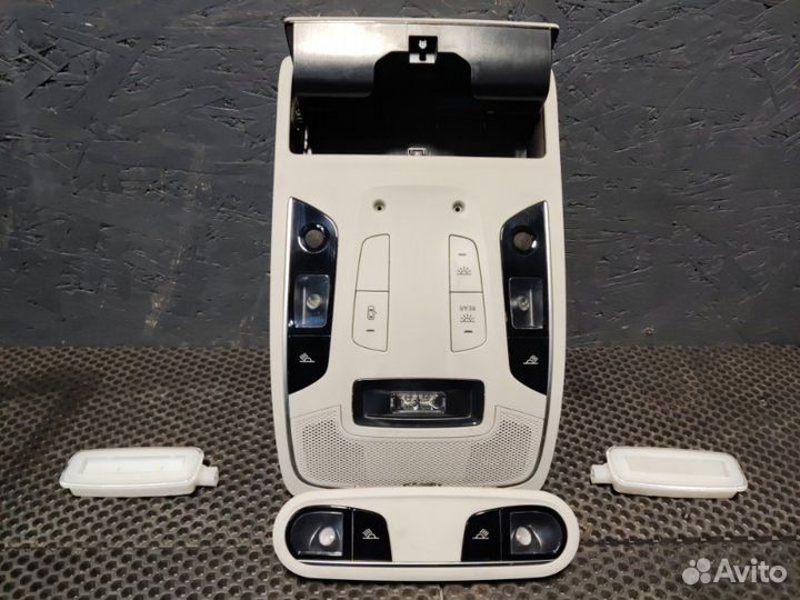 Плафон подсветки салона Audi A6 C7 cdnb 2014