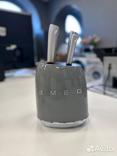 Набор ножей Smeg