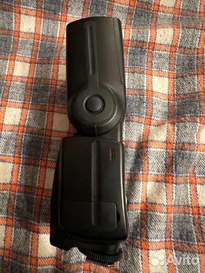 Вспышка yongnuo 560 iv