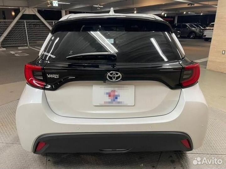 Toyota Yaris 1.5 CVT, 2020, 32 000 км