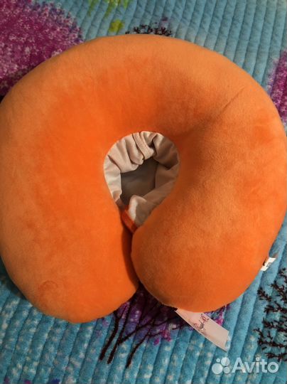 Подушка на шею