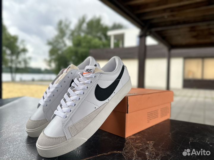 Кроссовки Nike Blazer Low '77 Vintage White Black