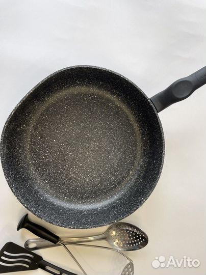 Сковорода Satochi 29 см новая глубокая