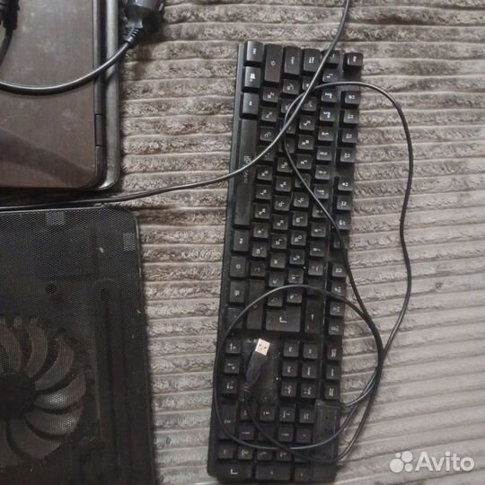 Ноут dell inspiron 5110+охлад. подставка и клава