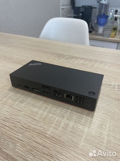 Док станция Lenovo ThinkPad USB-C Gen2