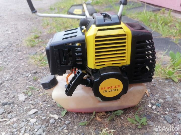 Бензокоса Eurolux TR-2500T