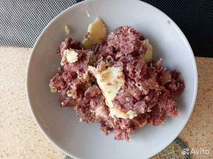 Тушенка Белорусская говядина / сгущенное молоко