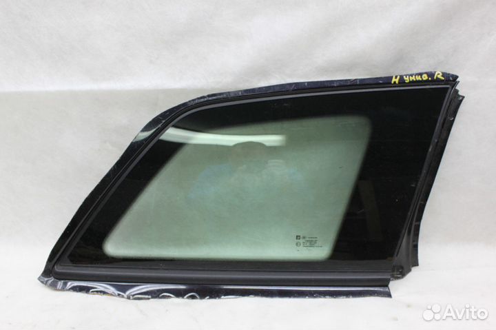 Форточка кузовная задняя R универсал Опель Астра Н