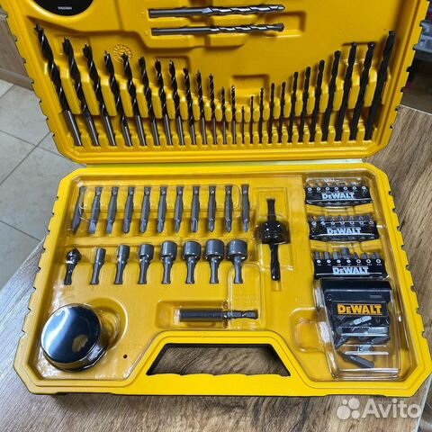 Набор оснастки Dewalt (100 предметов)