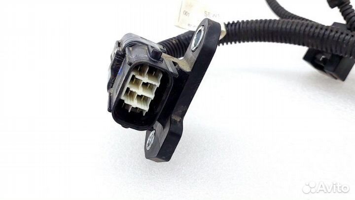 Проводка двигателя (на форсунки) Toyota Rav4 XA50