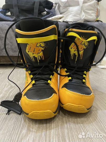 Сноуборд комплект с ботами