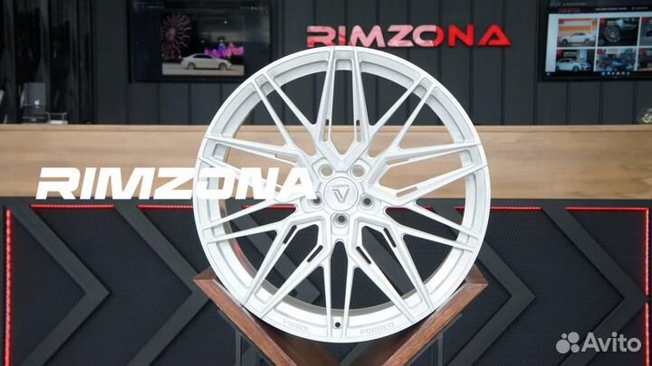 Кованные диски EVO-5R R22 10.0/11.0J 5x112.0 Сереб