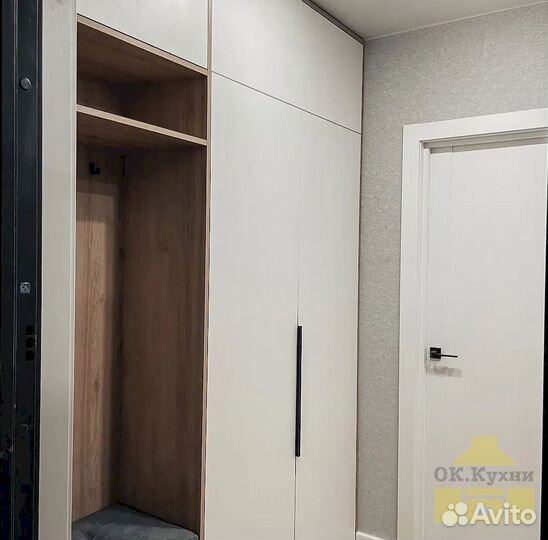 Угловой шкаф