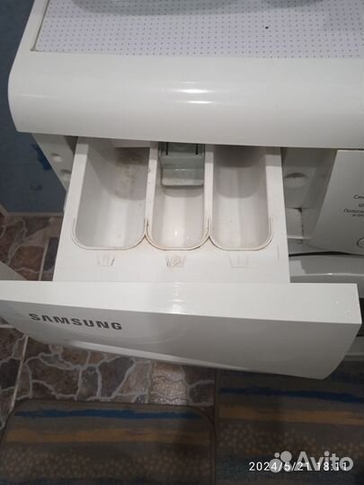 Продам стиральную машинку