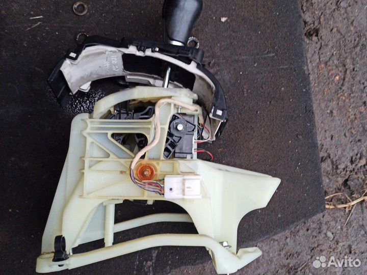 Селектор АКПП кпп mazda 3